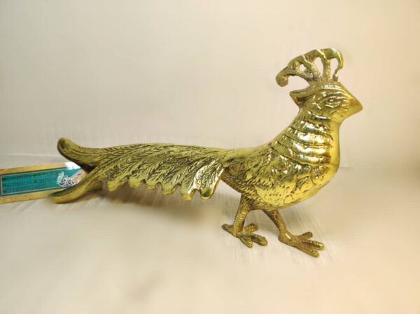 مجسمه طاووس برنجی